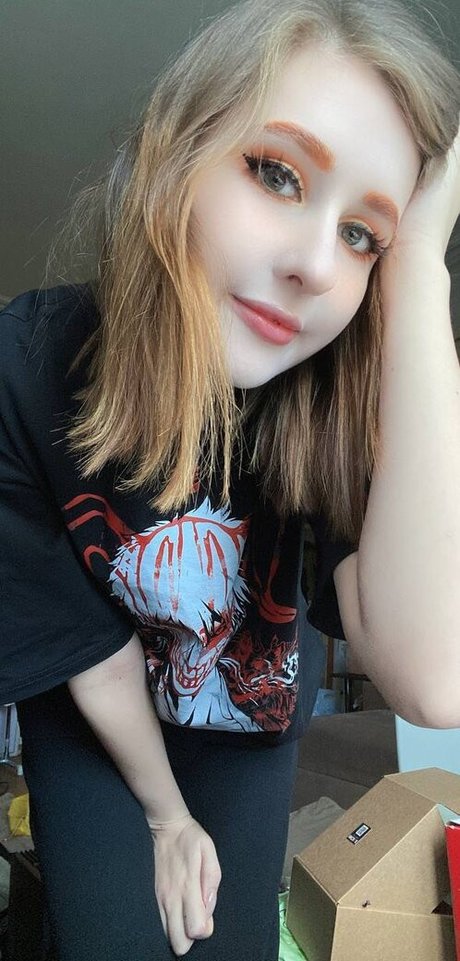 アジア人のアナルオンリーファン ポルノ 画像