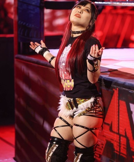 母乳オンリーファン セクシーヌード 画像