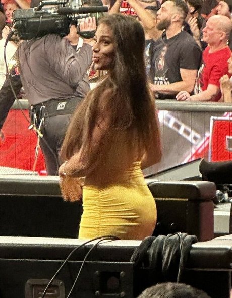 曲線美の熟女OnlyFans セクシーxxx 写真