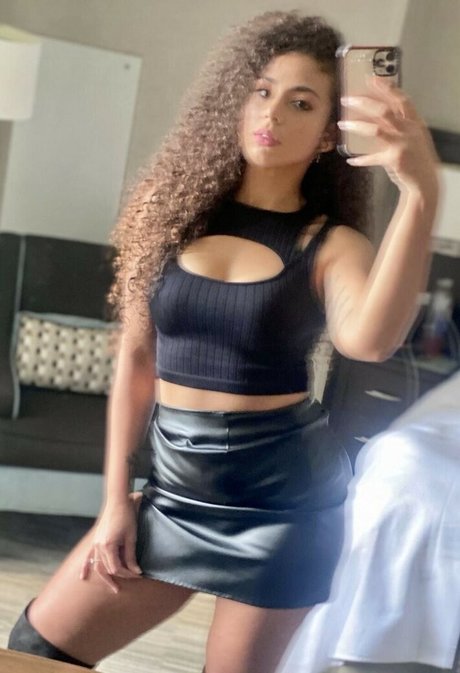 Samantha Irvin ポルノモデル 写真