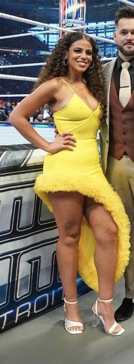 Samantha Irvin ヌードモデル 写真