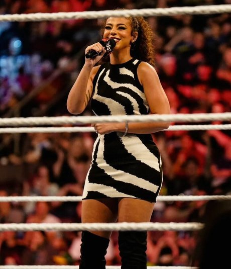 Samantha Irvin ポルノスター 写真