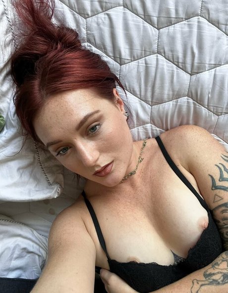 klaire elizabeth トップスター 画像