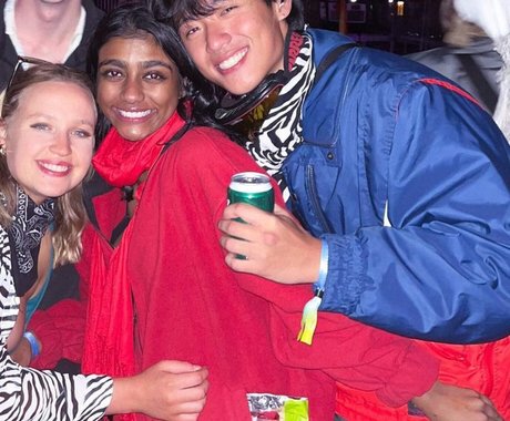 美しい足 OnlyFans 裸 画像