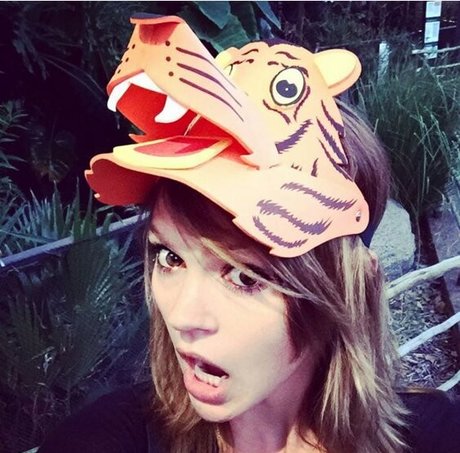 Aimee Richelle Teegarden 高品質スター 画像