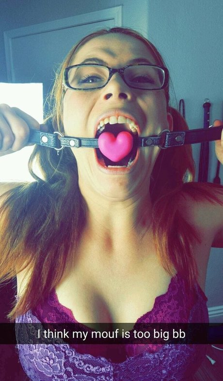 黒檀のシャワー OnlyFans ホットポルノ 写真