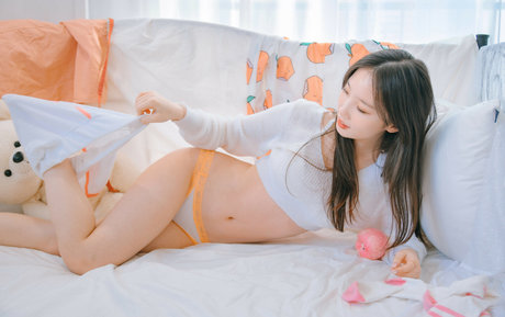 黒檀の白いチンポOnlyFans 無料セクシー 写真