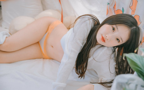 Pureding 美しいポルノスター 写真