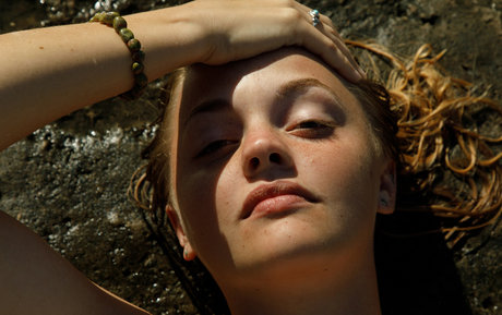 デカ尻ジーンズ OnlyFans セクシーヌード 画像