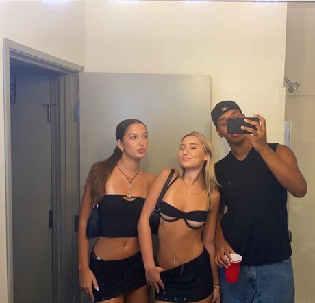 Alexa Meyer 美しいスター 写真