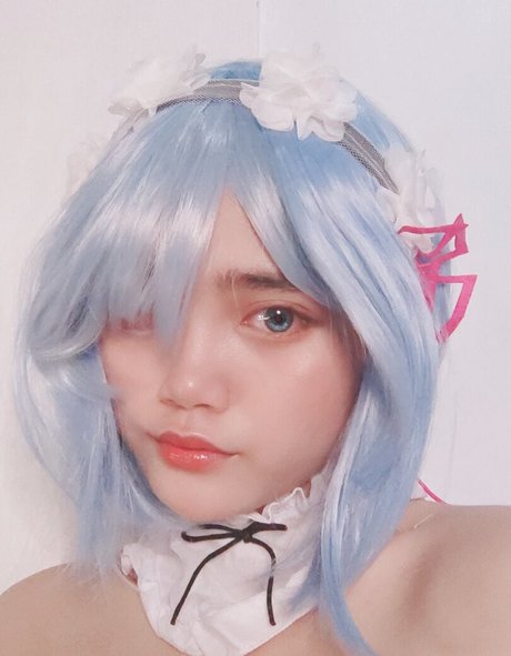 ブラック・ポーグ・オンリーファンズ アートヌード 画像