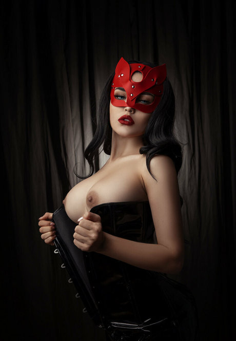 ビキニストリップOnlyFans 無料ヌード 写真