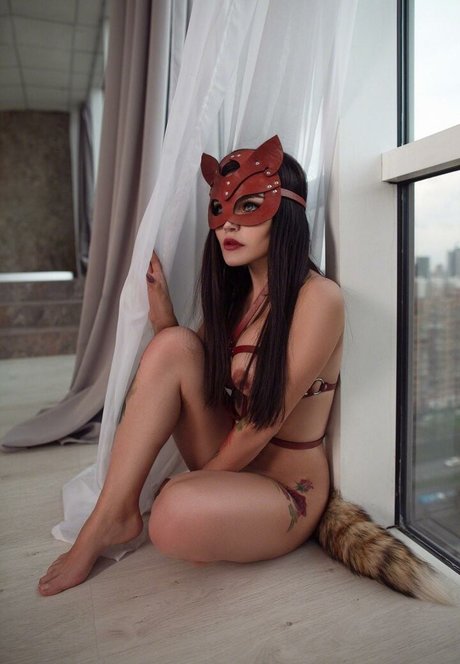 ティーンヌードOnlyFans アートポルノ 画像