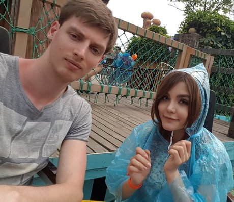 いちごミルクOnlyFans ポルノ 画像