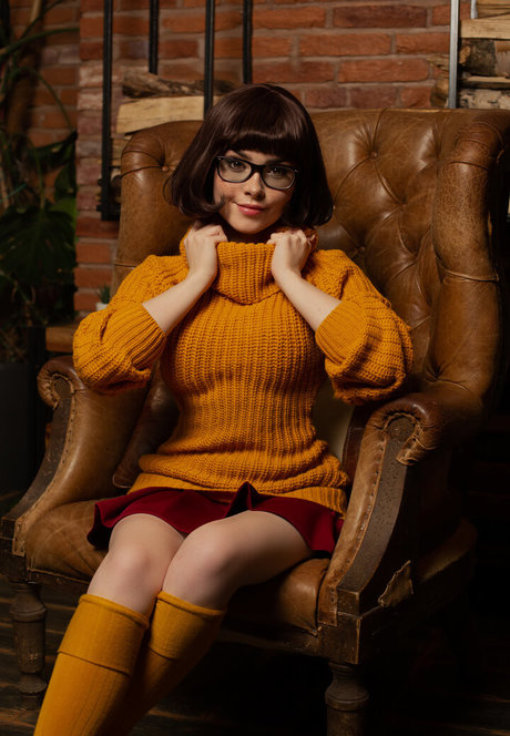 ぽっちゃり痴女OnlyFans アートポルノ 写真