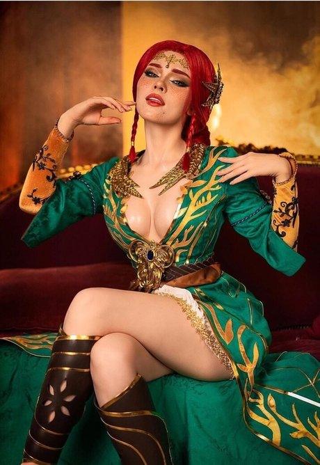 熟女ティーンOnlyFans アートヌード 写真