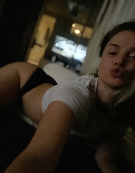 ストリッパーOnlyFans xxx 写真