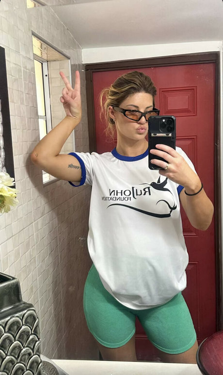 ルビーオンリーファン 美しいポルノ 写真