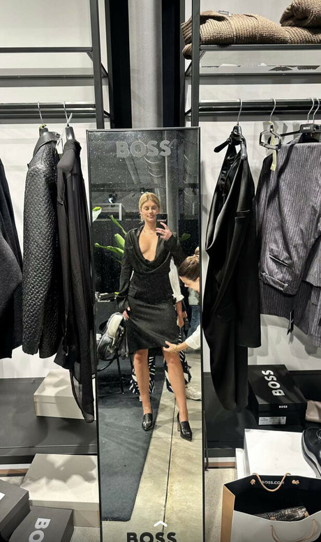 ホットな裸のOnlyFans アートポルノ 画像