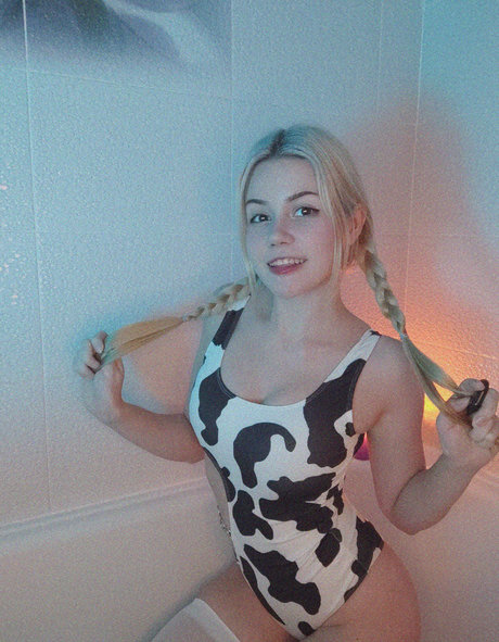 大きな乳首OnlyFans ポルノ 写真