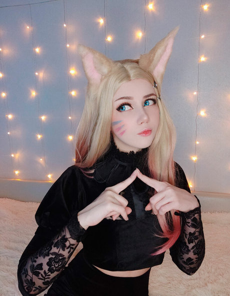 ブルネットの看護師OnlyFans セクシー裸 ギャラリー