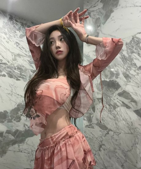 ゲイディルドOnlyFans 無料ヌード 画像