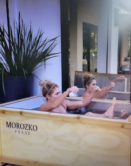 デカ尻TバックOnlyFans アダルト 画像