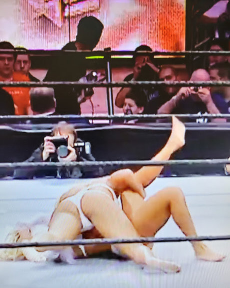 レズビアン ストラップオン OnlyFans HD 画像