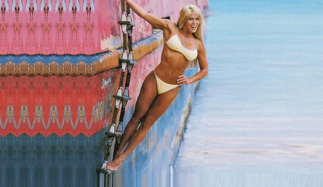 双子の姉妹OnlyFans 無料セクシー 写真