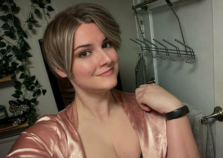 Ashley Barron 裸の女優 画像