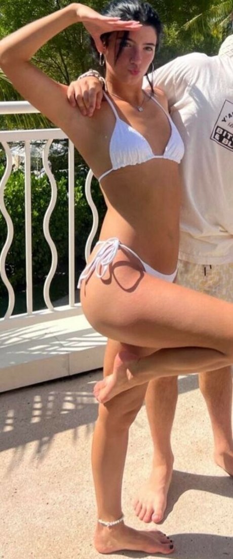 曲線美の裸OnlyFans 無料セクシー アーカイブ