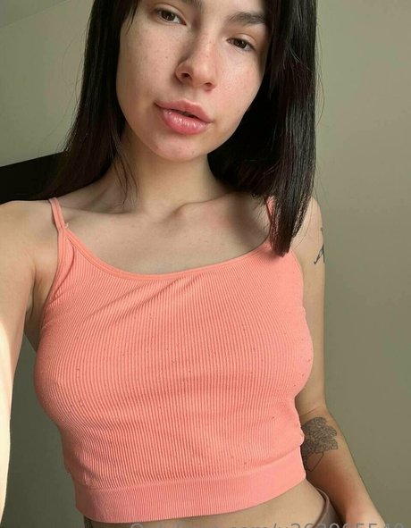 射精 顔射 OnlyFans 無料セックス 写真