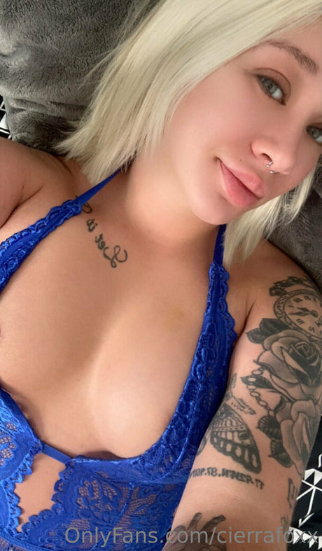 アジアの女の子限定ファン セクシー 写真