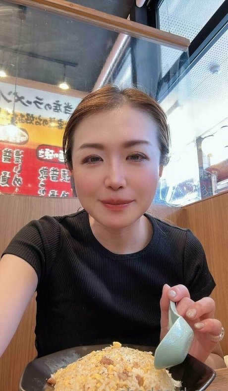 BBW ラティーナ OnlyFans アートヌード 写真