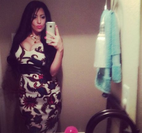 フロタージュ OnlyFans セクシー 写真