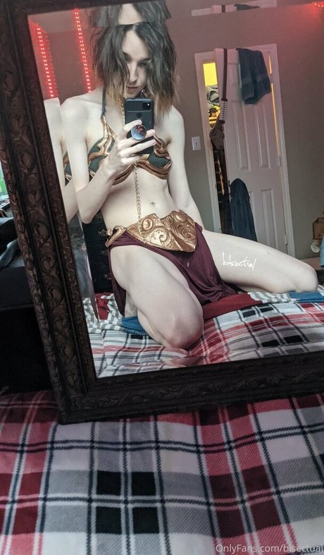 アジアンシャワー OnlyFans 裸 画像