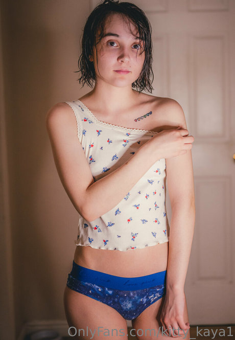 曲線美の黒檀OnlyFans ベスト 画像