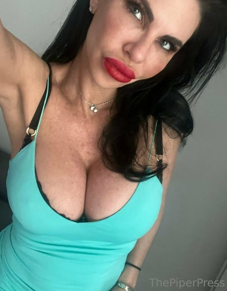 piperpressmn ポルノスター パーフェクト 写真