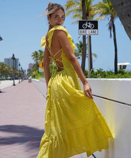 ティーンのおっぱいOnlyFans セクシー裸 画像