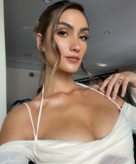 主観視点のアジア人OnlyFans アートポルノ ギャラリー