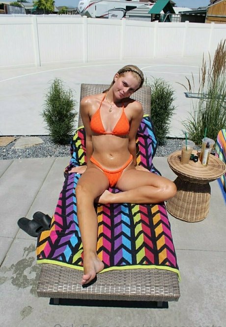 裸のトゥインクOnlyFans セックス 画像