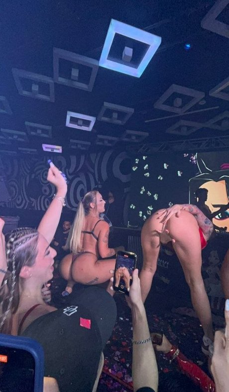 MC Pipokinha 高品質のスター 写真