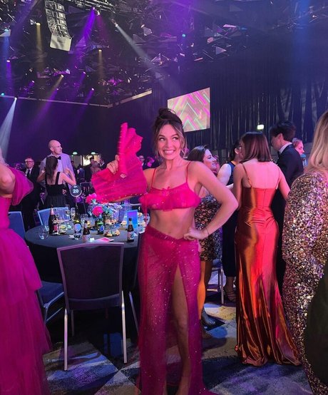 興奮した熟女OnlyFans 無料ポルノ ギャラリー