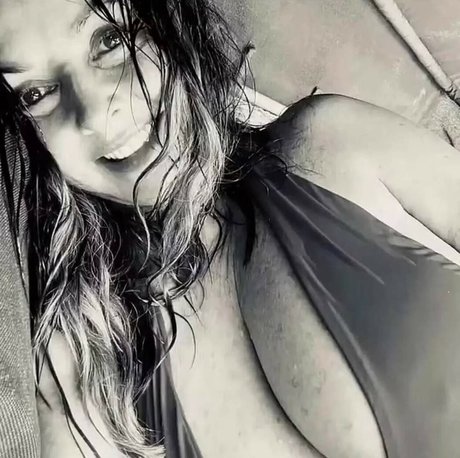 アナル無料OnlyFans 美しいxxx 写真