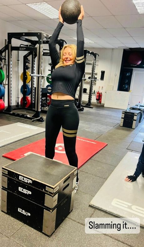 女子高生OnlyFans 無料 ギャラリー