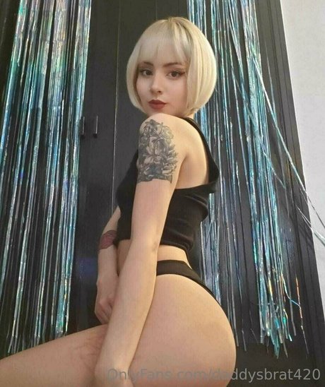 ナイロン足 OnlyFans HD 画像