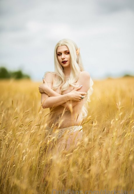 darkslauf ポルノスター 裸 写真