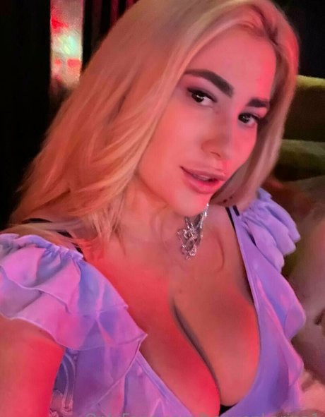 heavenkarina1 ポルノスター 美しい 画像