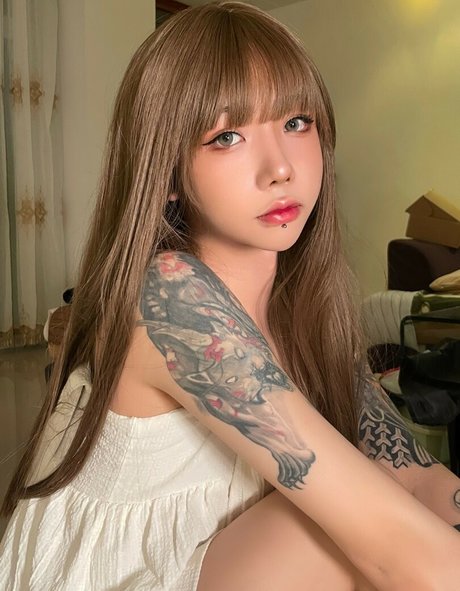 shiliuyelei 裸モデル 画像