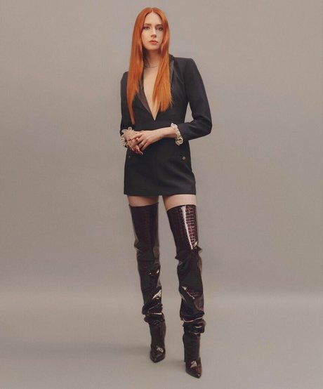 アジア人フィンドムOnlyFans 可愛い ギャラリー